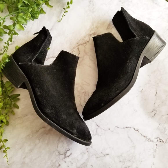 steve madden laramie suede cutout ankle boot